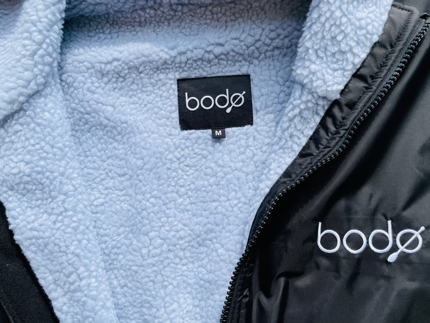 Keep Dry Bodø Robe - Black